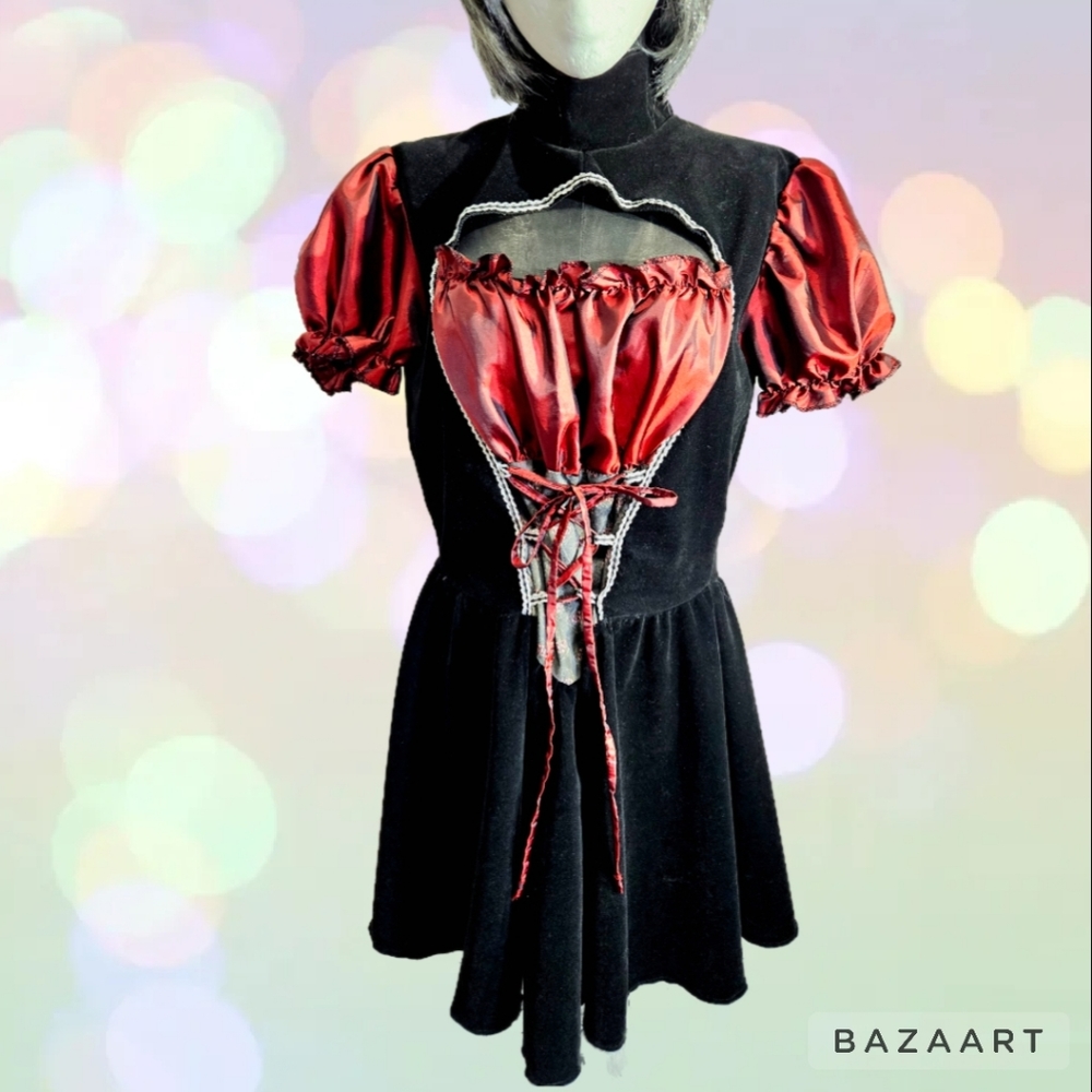 Halloween Costume Pirate Wench  Women's Size M
